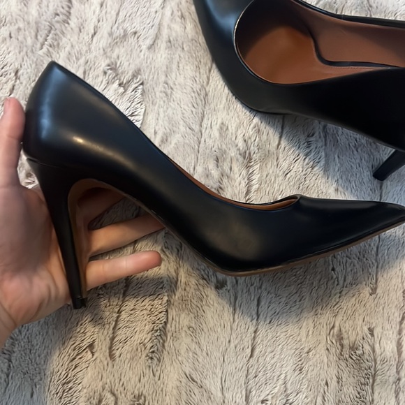 Black stiletto heels - Picture 7 of 9